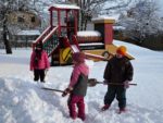 Děti si užívaly zimních  radovánek.